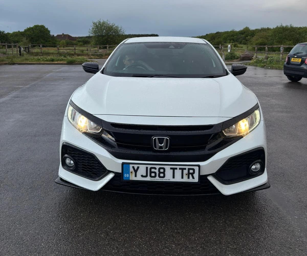 HONDA CIVIC 2019
