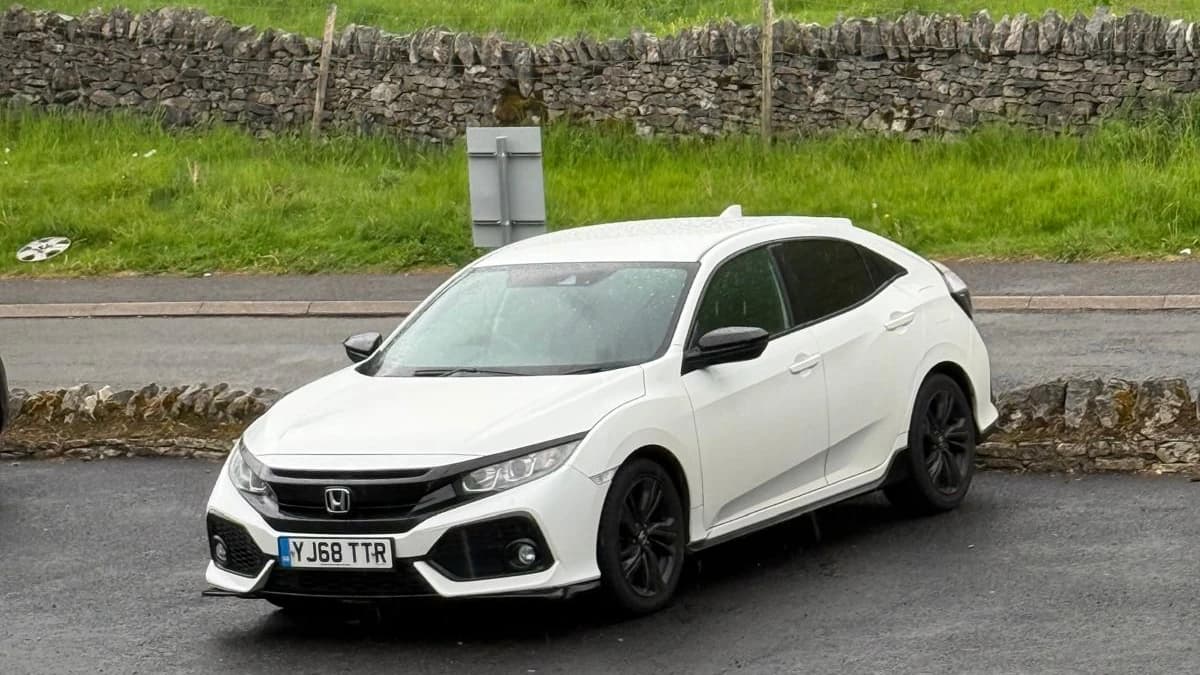 HONDA CIVIC 2019 image 3