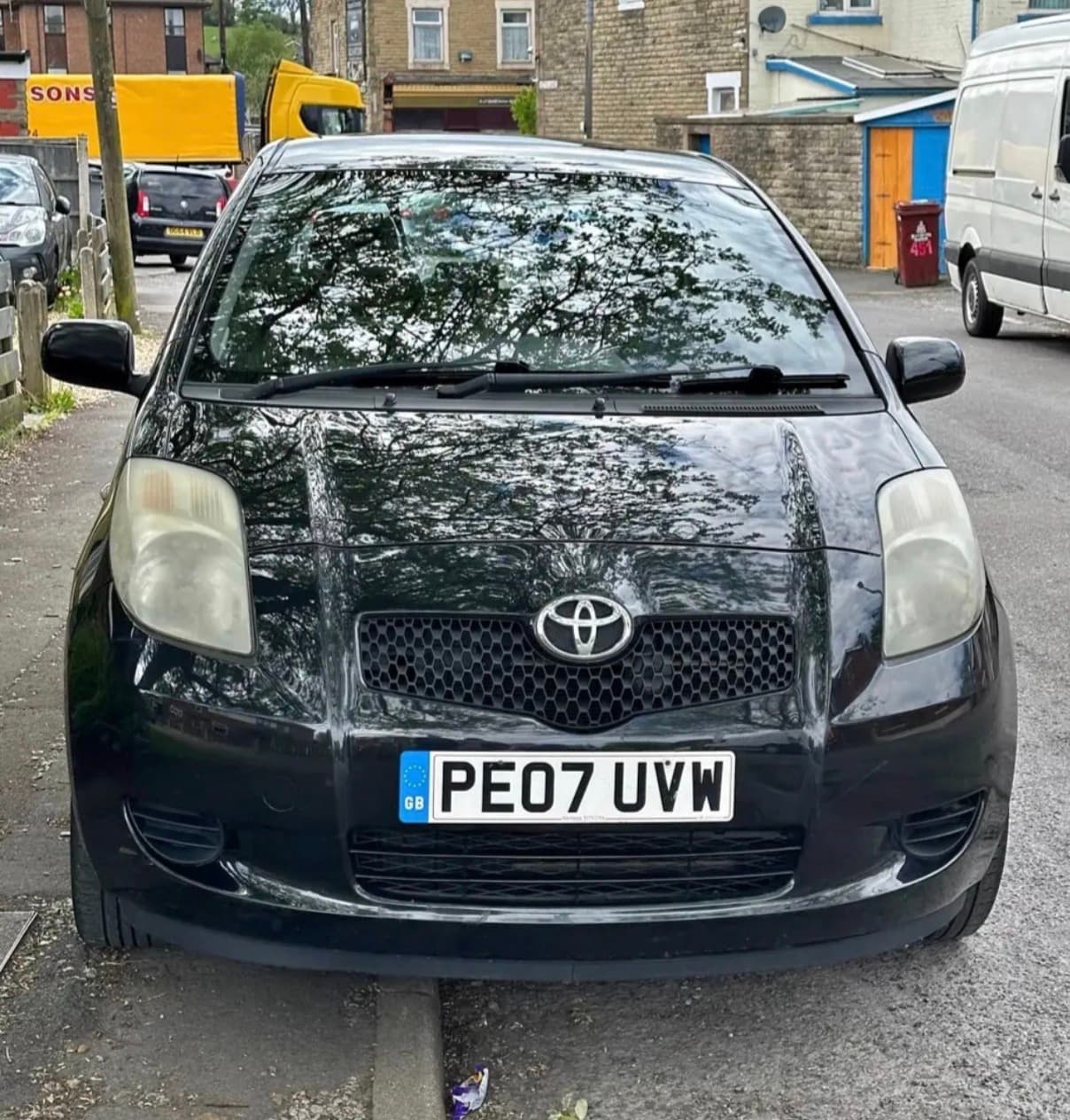 TOYOTA YARIS